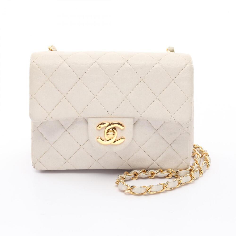 Chanel Matelasse Shoulder Bag Lambskin Sheepskin Leather White